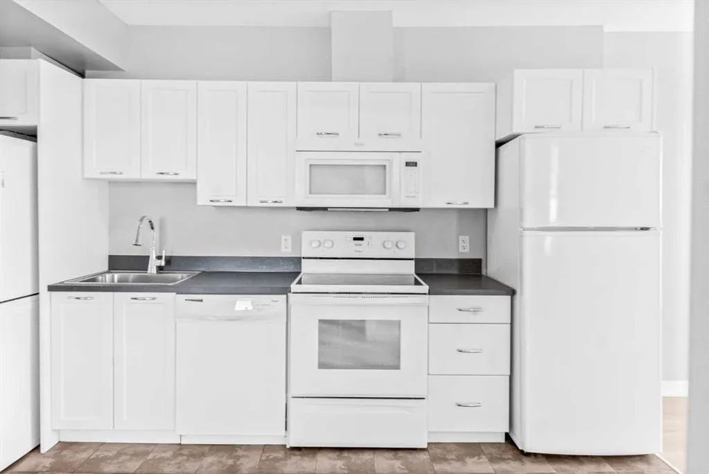 3830 Brentwood Road NW, #907