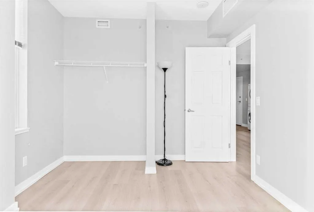 3830 Brentwood Road NW, #907