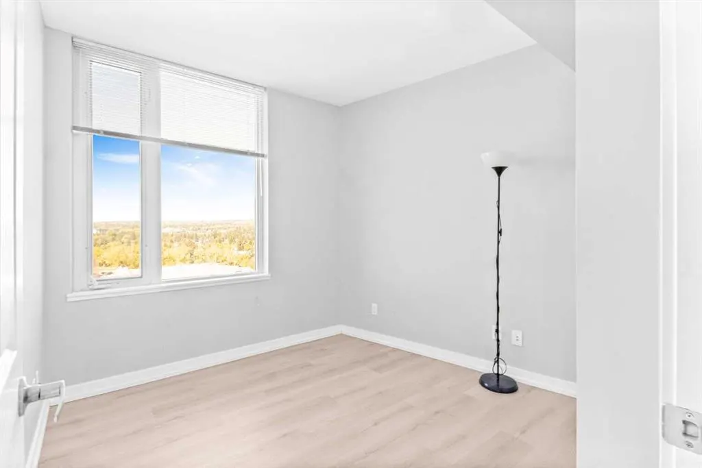 3830 Brentwood Road NW, #907