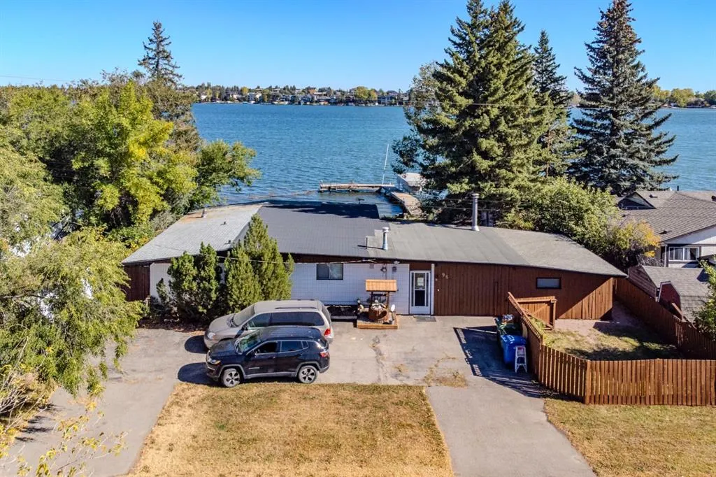 968 West Chestermere Drive
