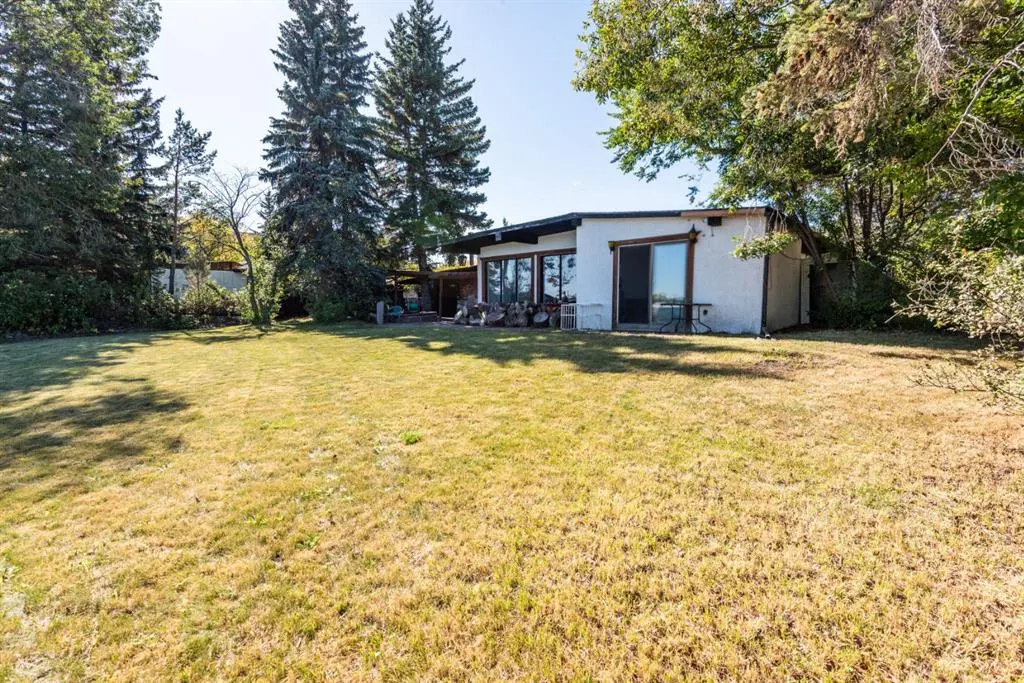 968 West Chestermere Drive