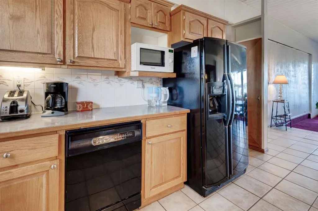 968 West Chestermere Drive