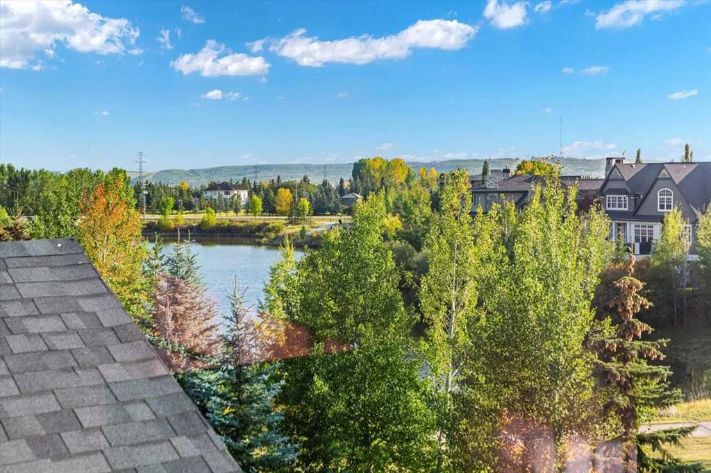 111 Hillside Terrace
