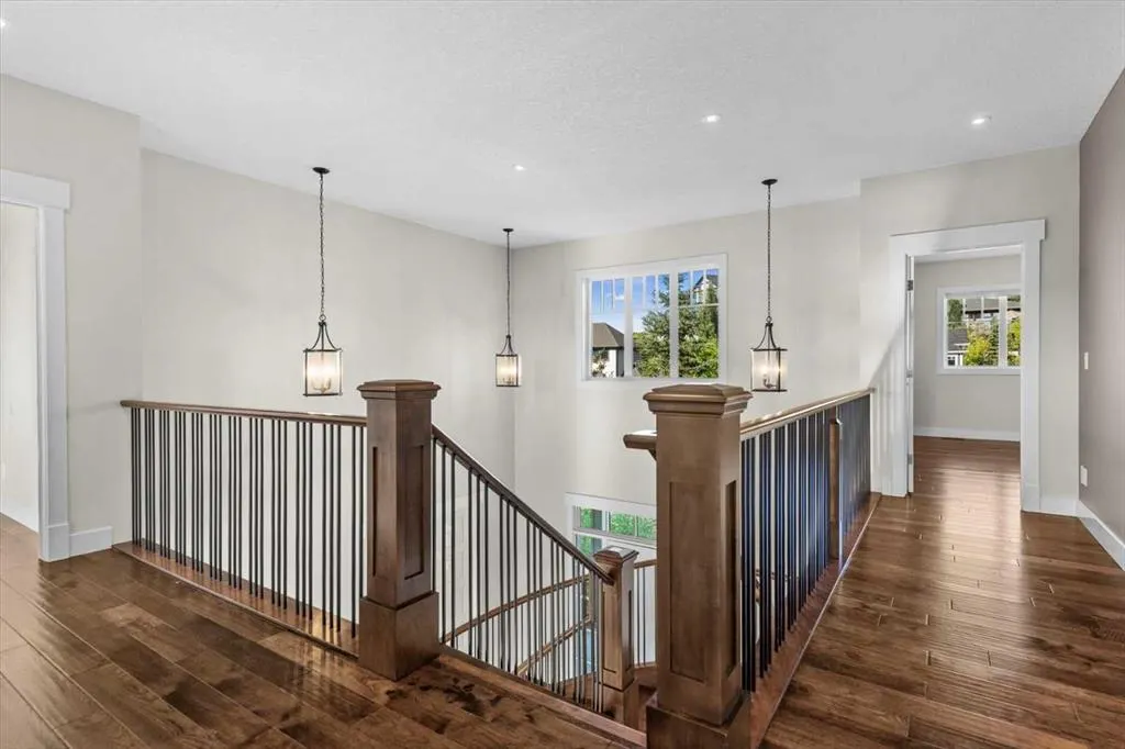 111 Hillside Terrace