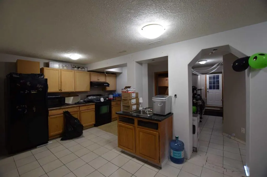 94 Douglas Woods Close SE