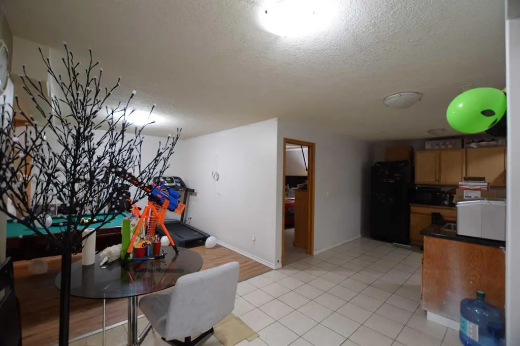 94 Douglas Woods Close SE