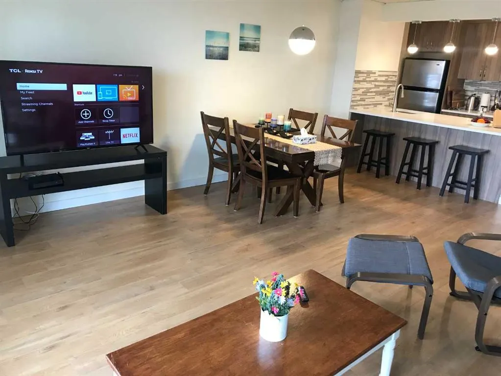 221 6 Avenue SE, #1704