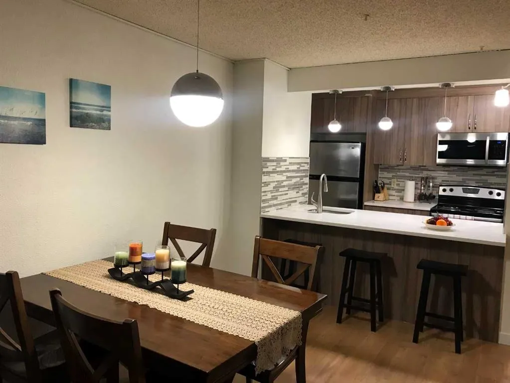 221 6 Avenue SE, #1704