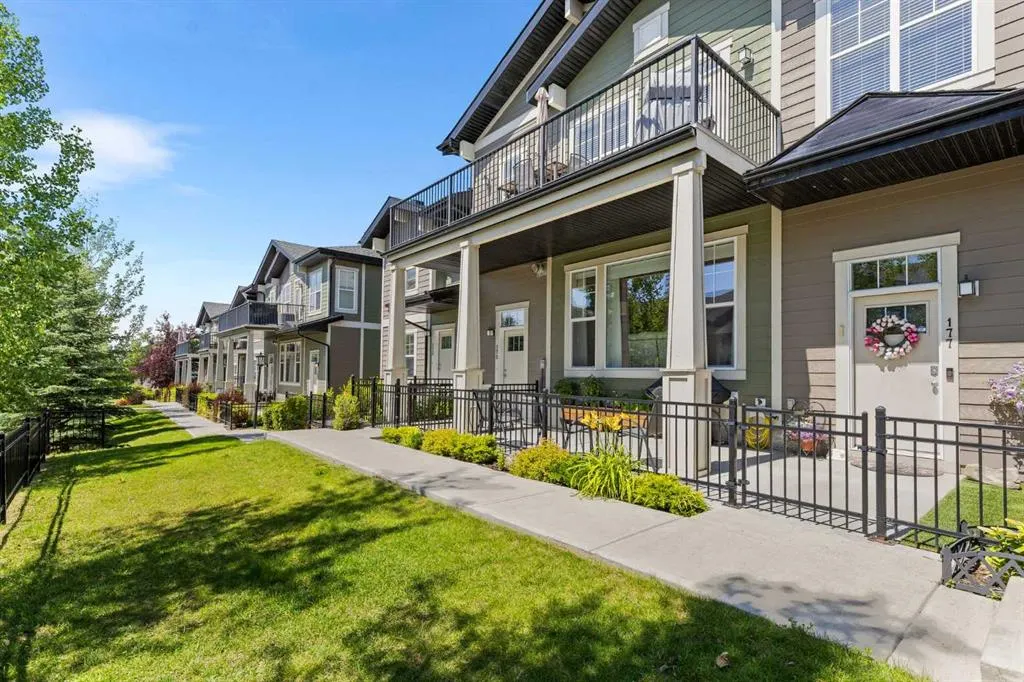 177 Cranford Walk SE