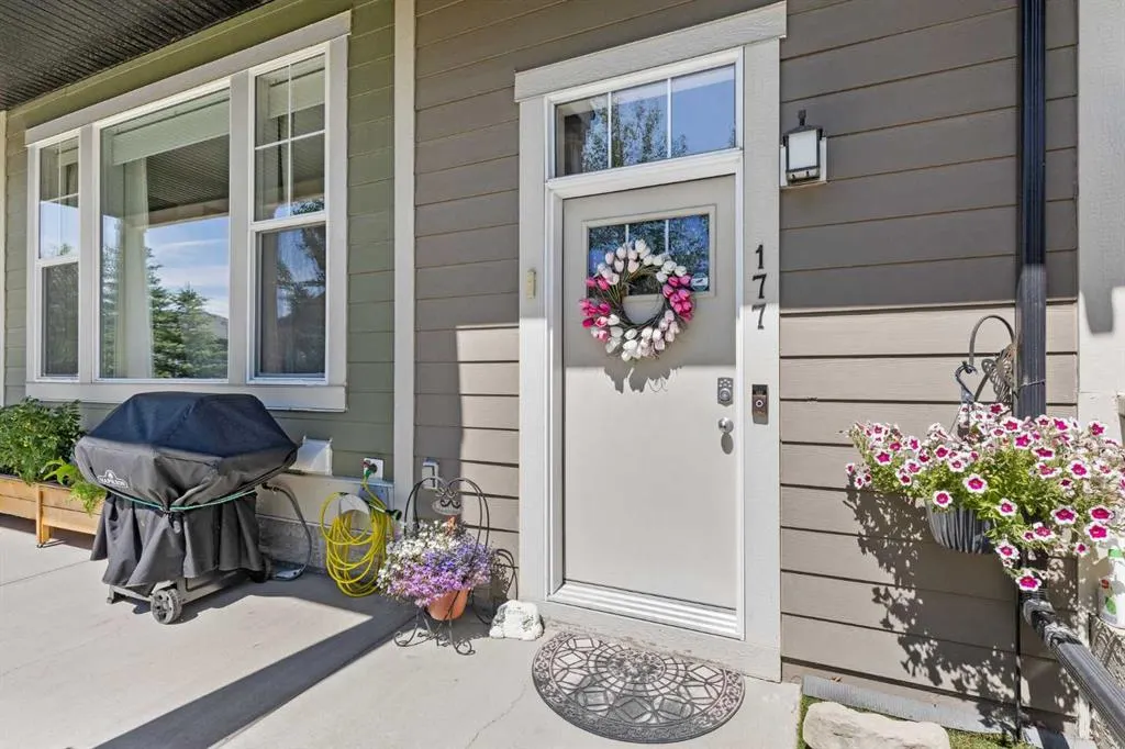 177 Cranford Walk SE