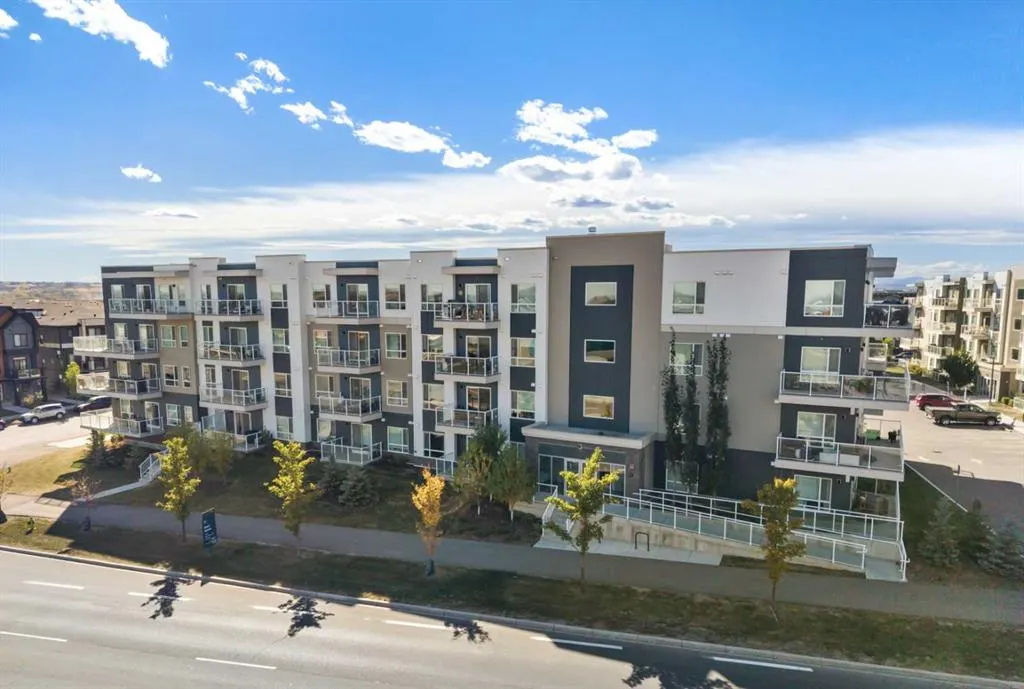 220 Seton Grove SE, #1104