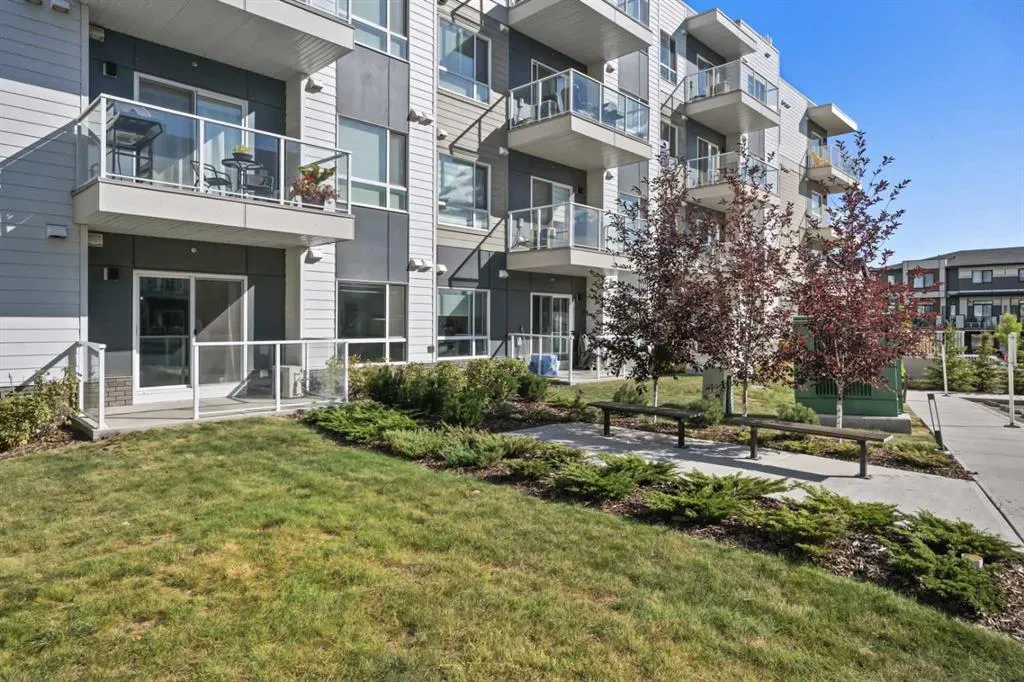 220 Seton Grove SE, #1104