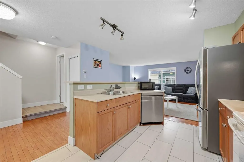 215 Mckenzie Towne Gate SE