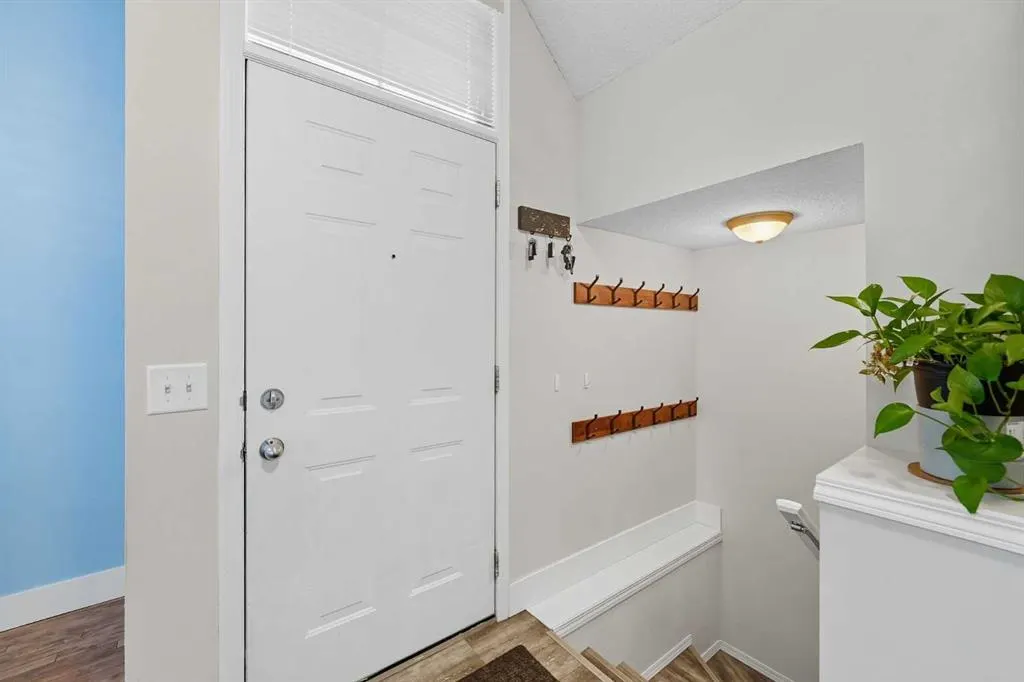 215 Mckenzie Towne Gate SE