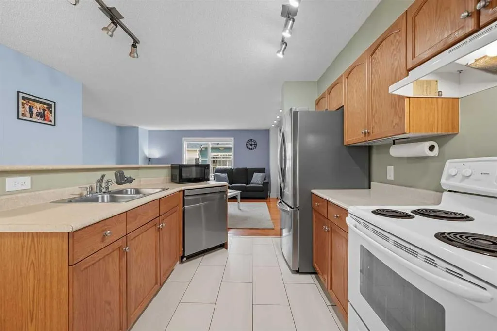 215 Mckenzie Towne Gate SE
