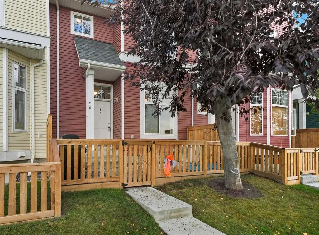 215 Mckenzie Towne Gate SE