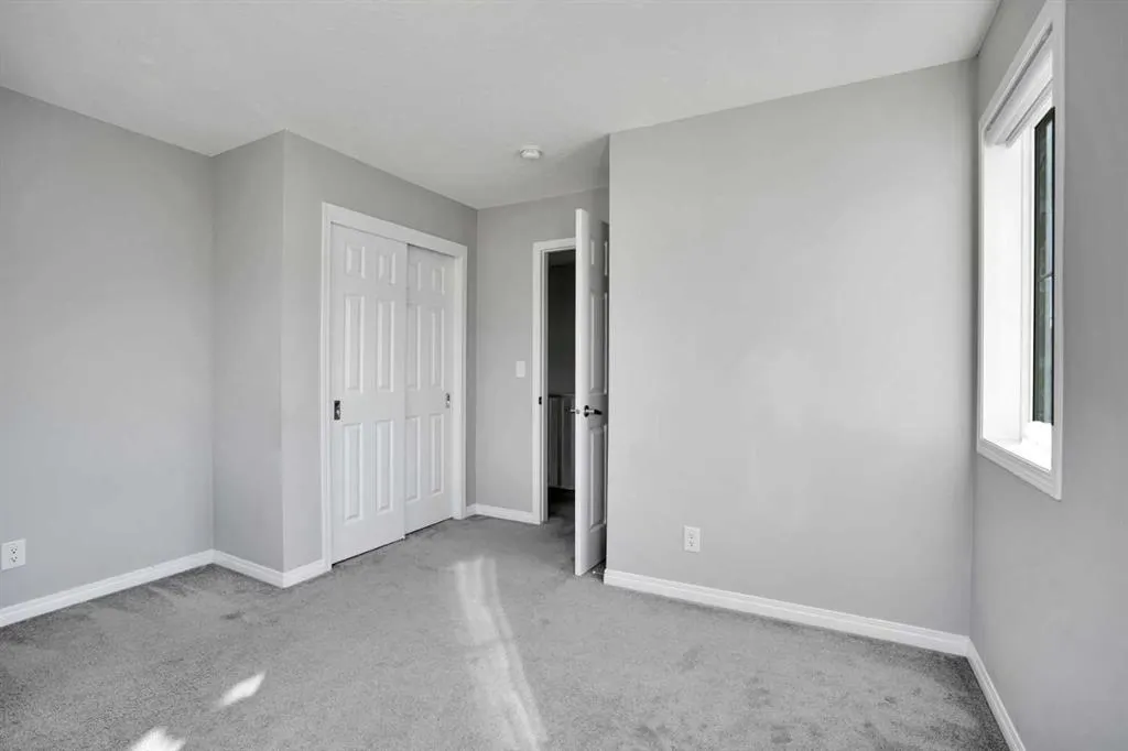 64 Carrington Crescent NW