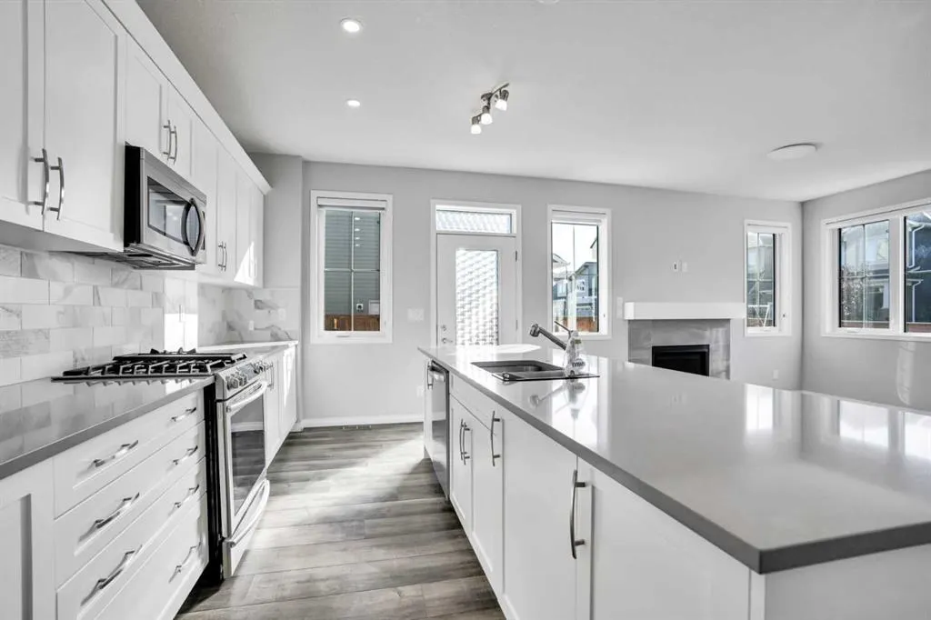 64 Carrington Crescent NW