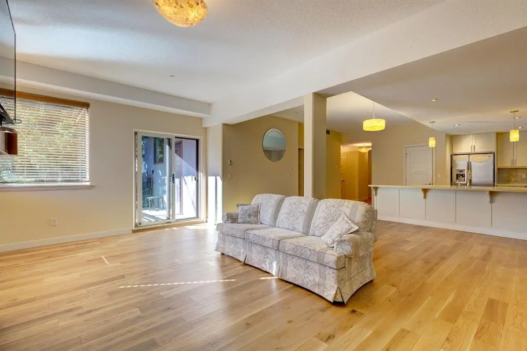 901 8th Avenue, #203