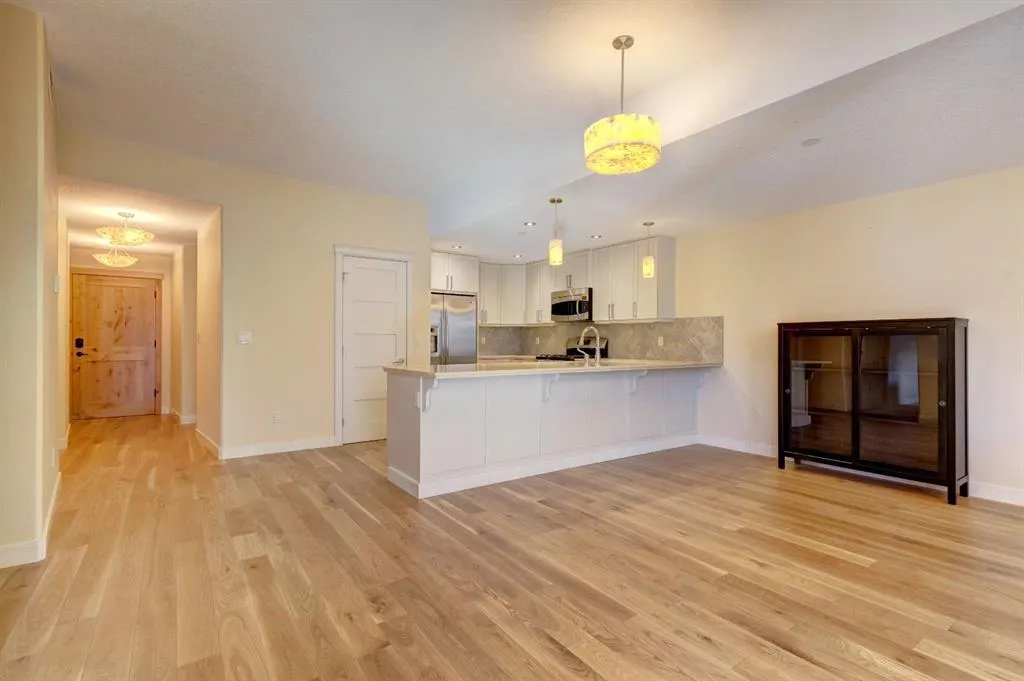901 8th Avenue, #203