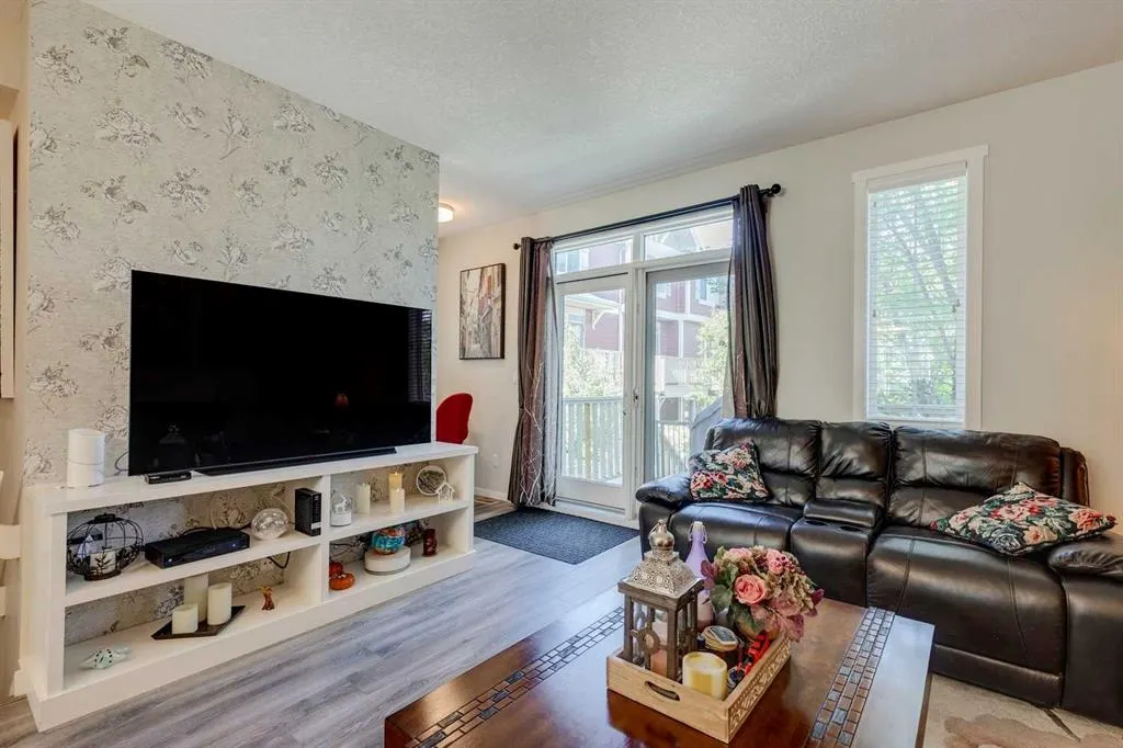 8 kinlea Common NW