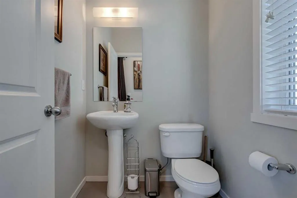 8 kinlea Common NW