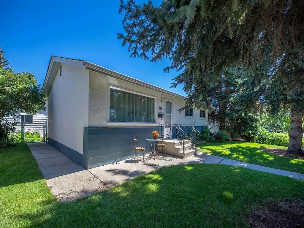 96 Windermere Road SW