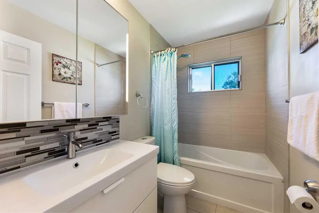 96 Windermere Road SW