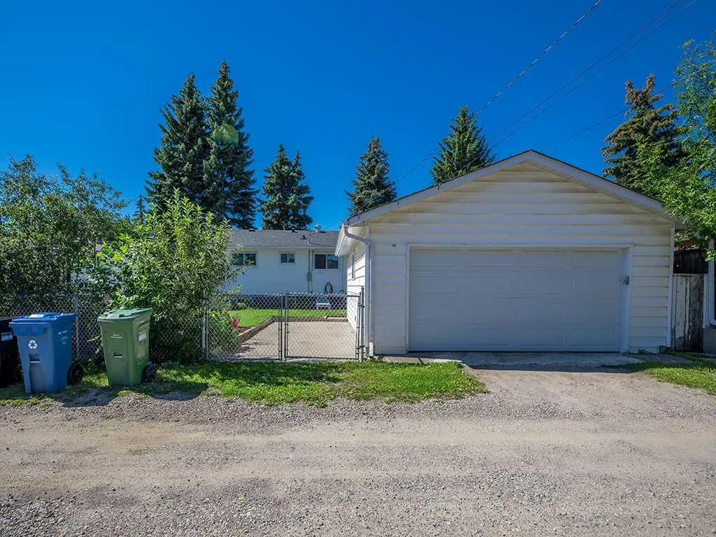 96 Windermere Road SW
