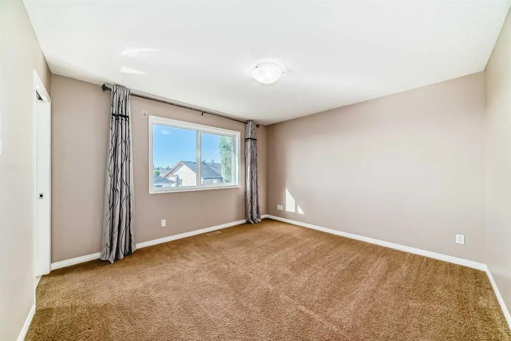 23 Panatella Bay NW