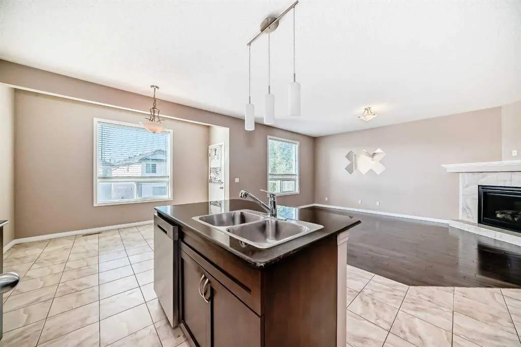 23 Panatella Bay NW