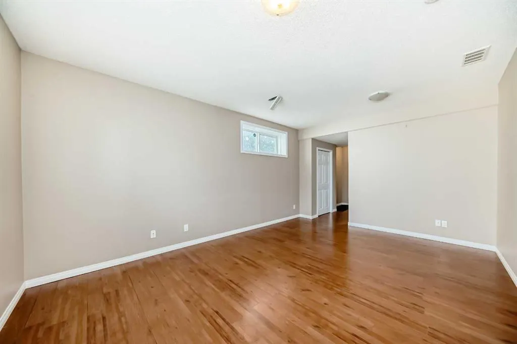 23 Panatella Bay NW