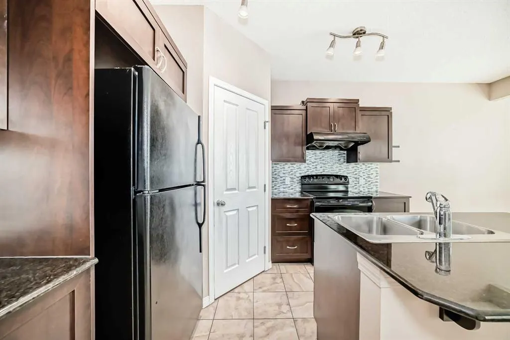23 Panatella Bay NW