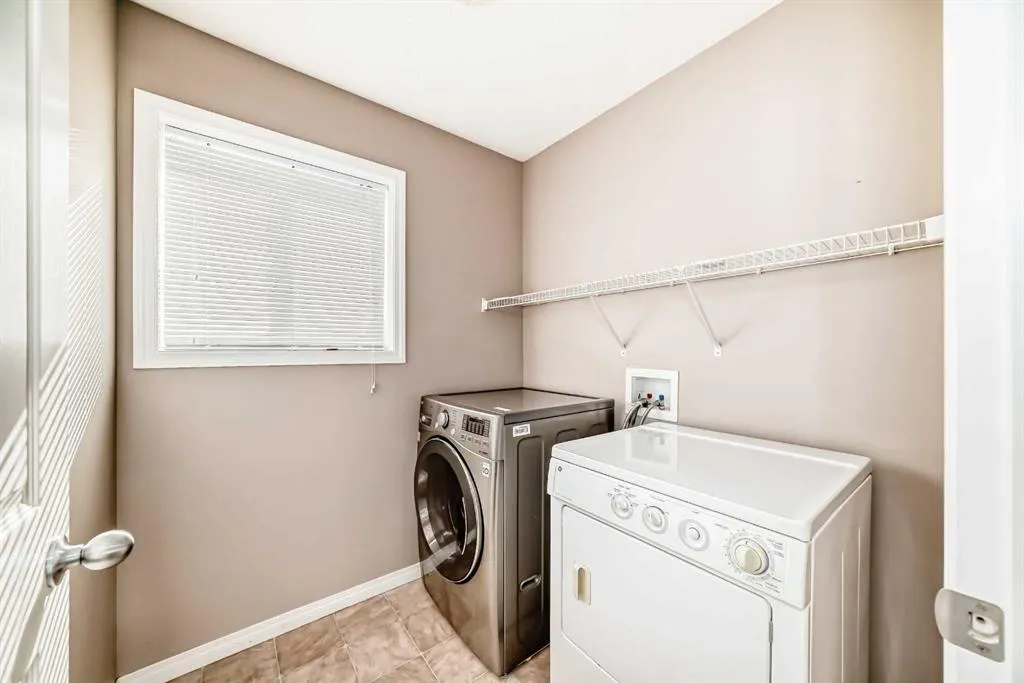 23 Panatella Bay NW