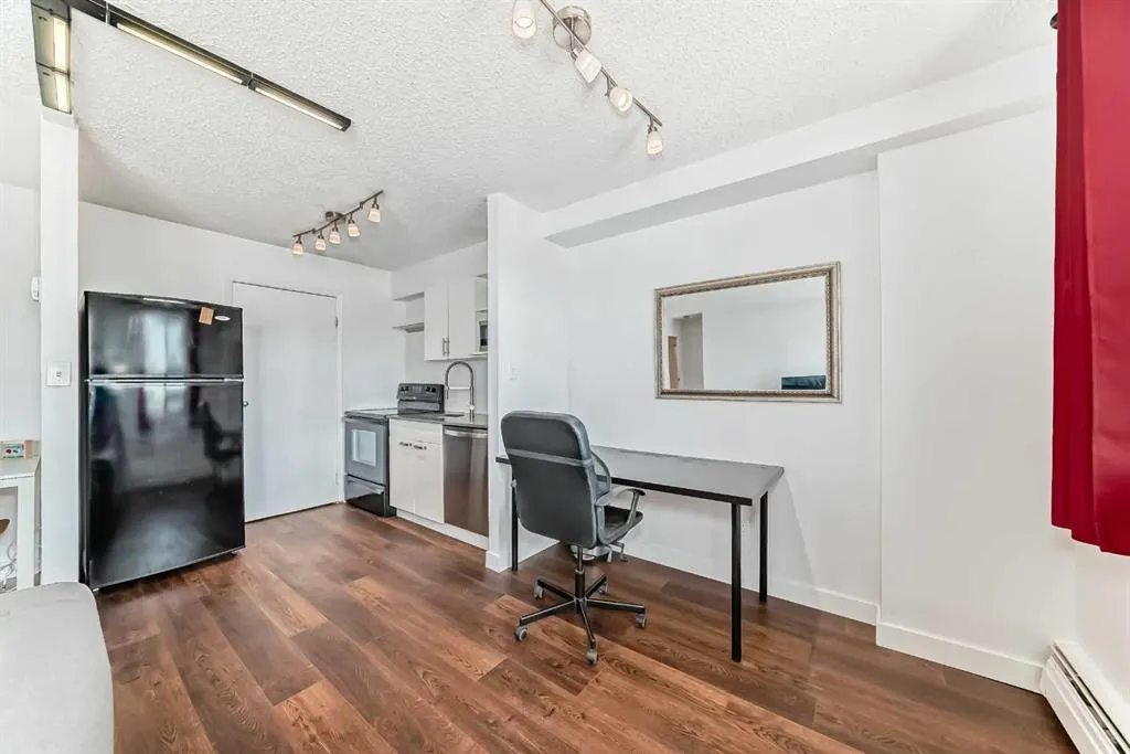 111 14 Avenue SE, #504