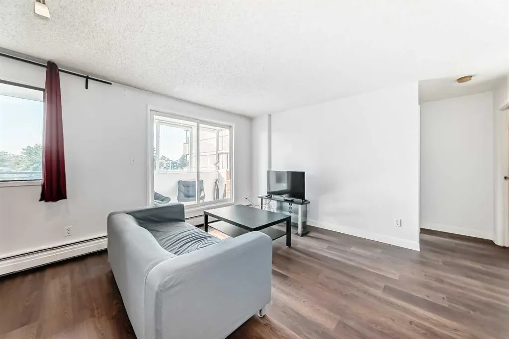 111 14 Avenue SE, #504