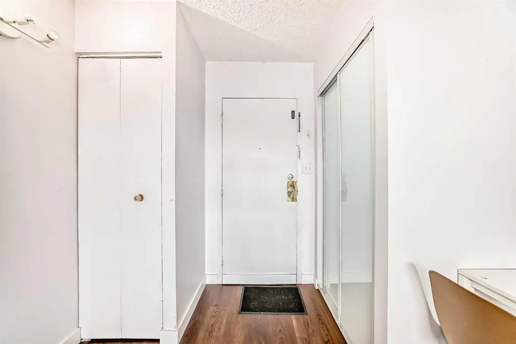 111 14 Avenue SE, #504