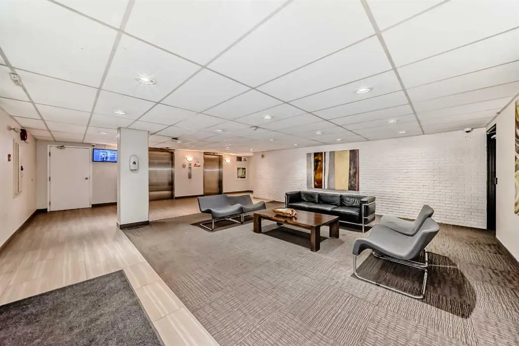 111 14 Avenue SE, #504