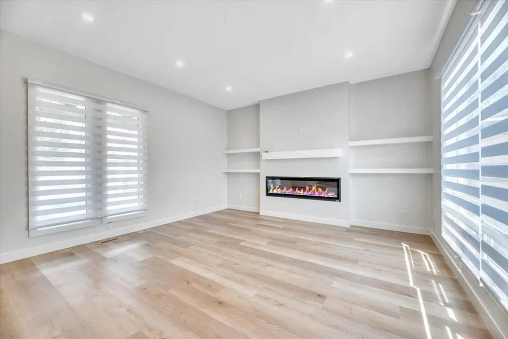 933 Macleod Trail SW