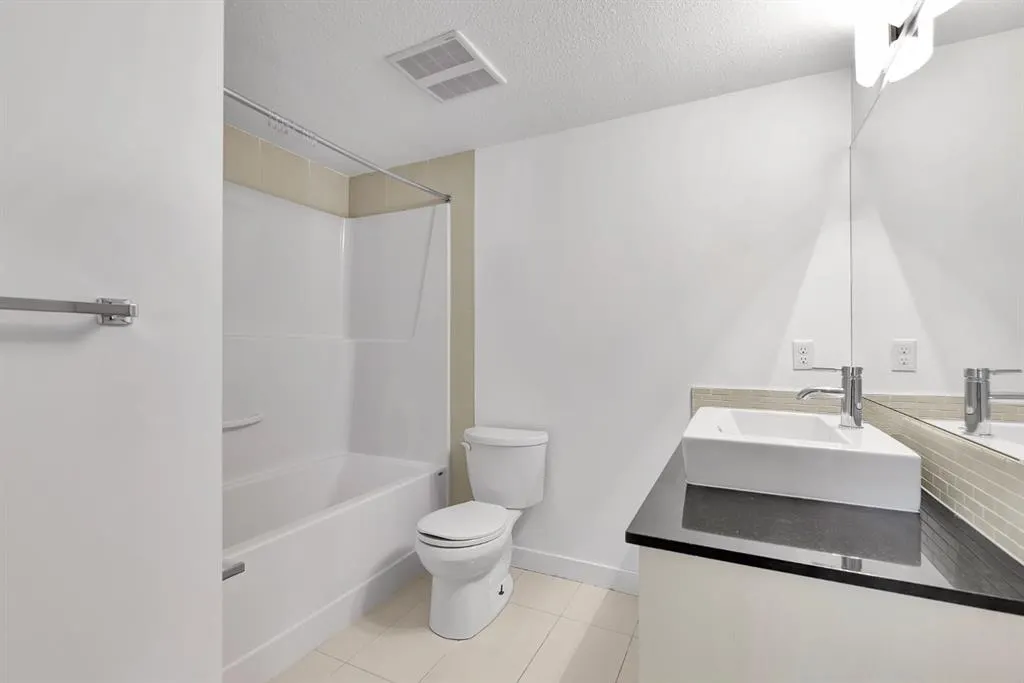 240 Skyview Ranch Road NE, #4407