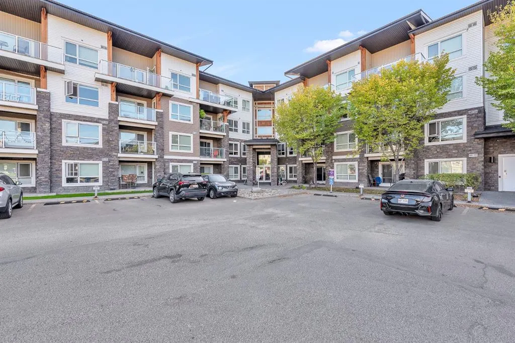 240 Skyview Ranch Road NE, #4407