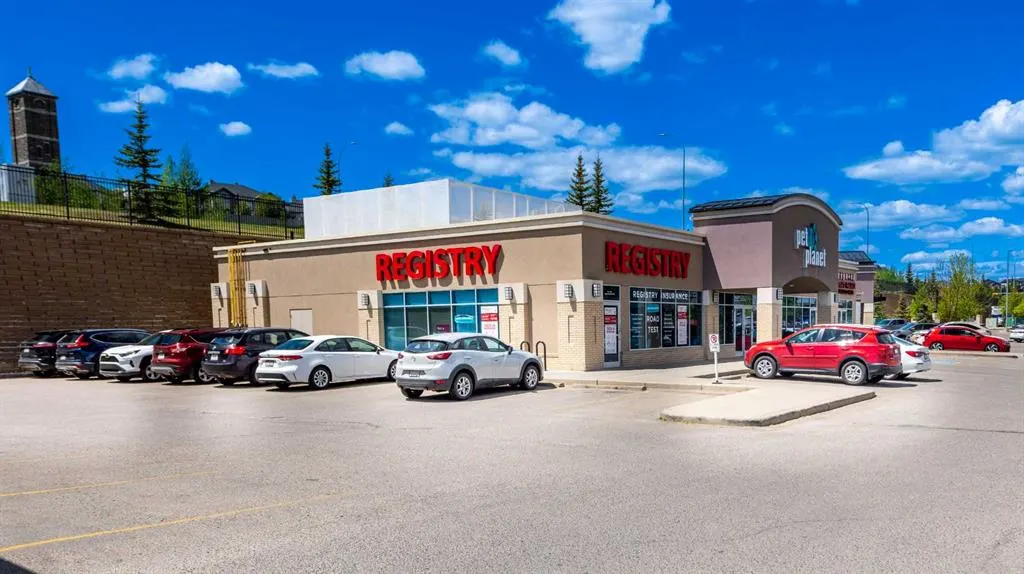 240 SKYVIEW RANC Road NE, #3102