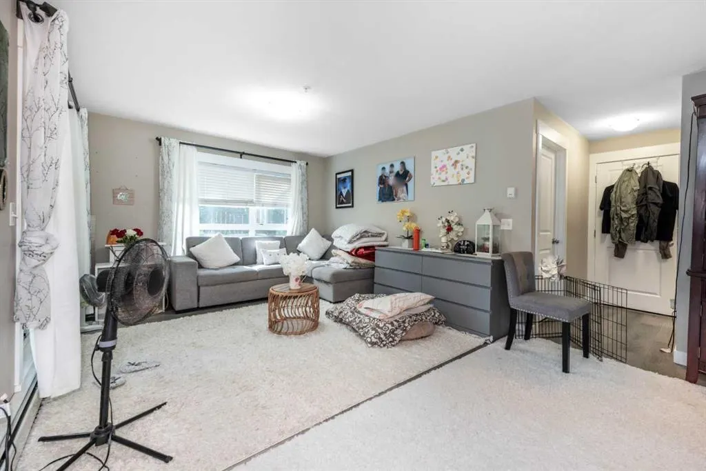 240 SKYVIEW RANC Road NE, #3102