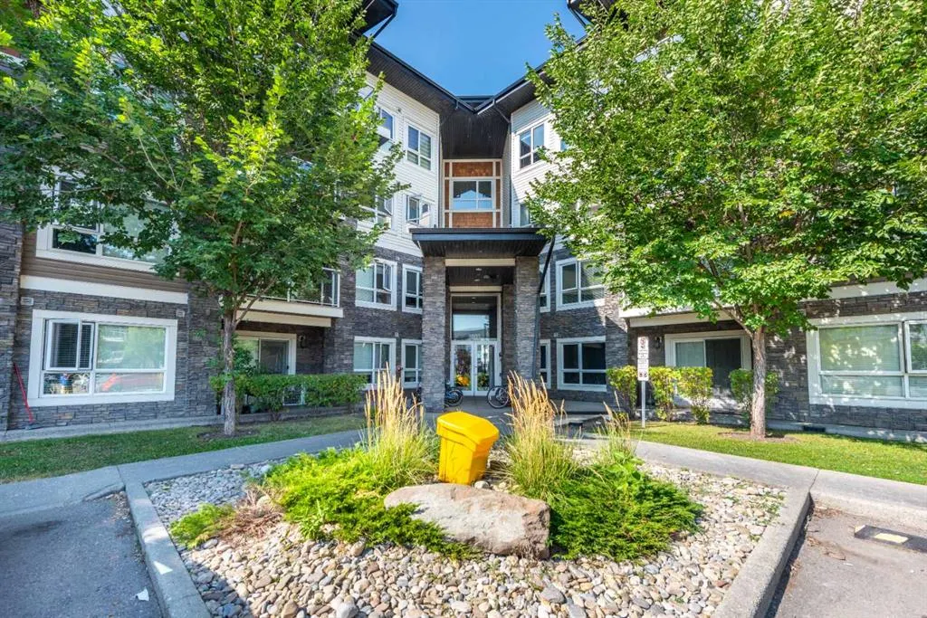 240 SKYVIEW RANC Road NE, #3102