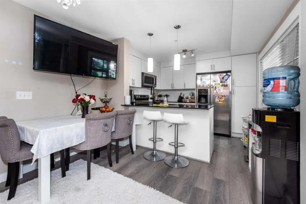 240 SKYVIEW RANC Road NE, #3102