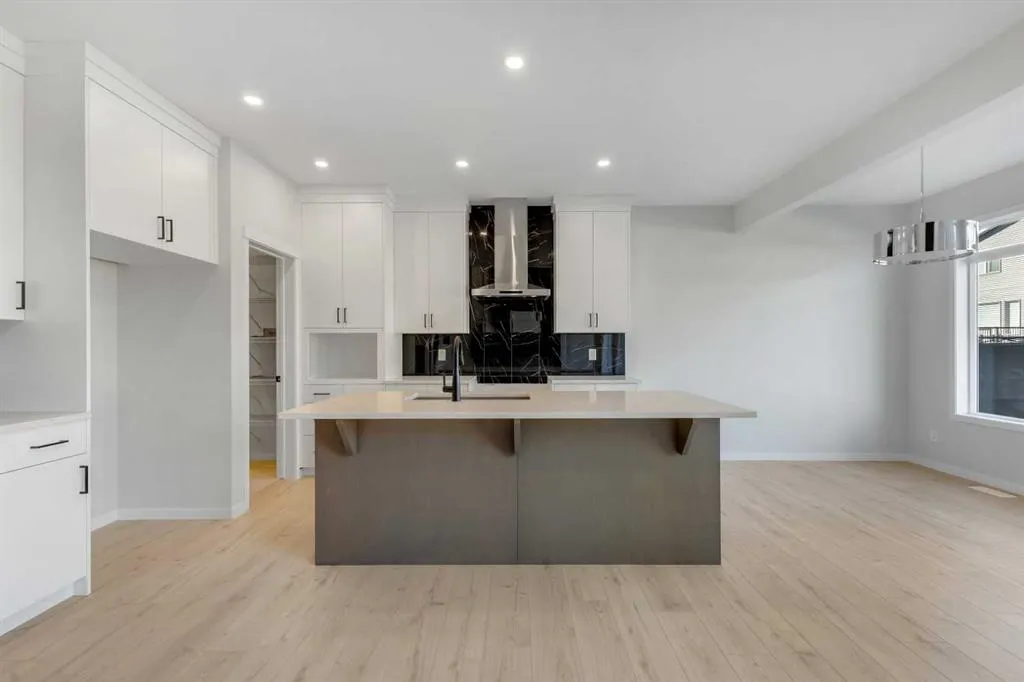 112 Wolf River Drive SE