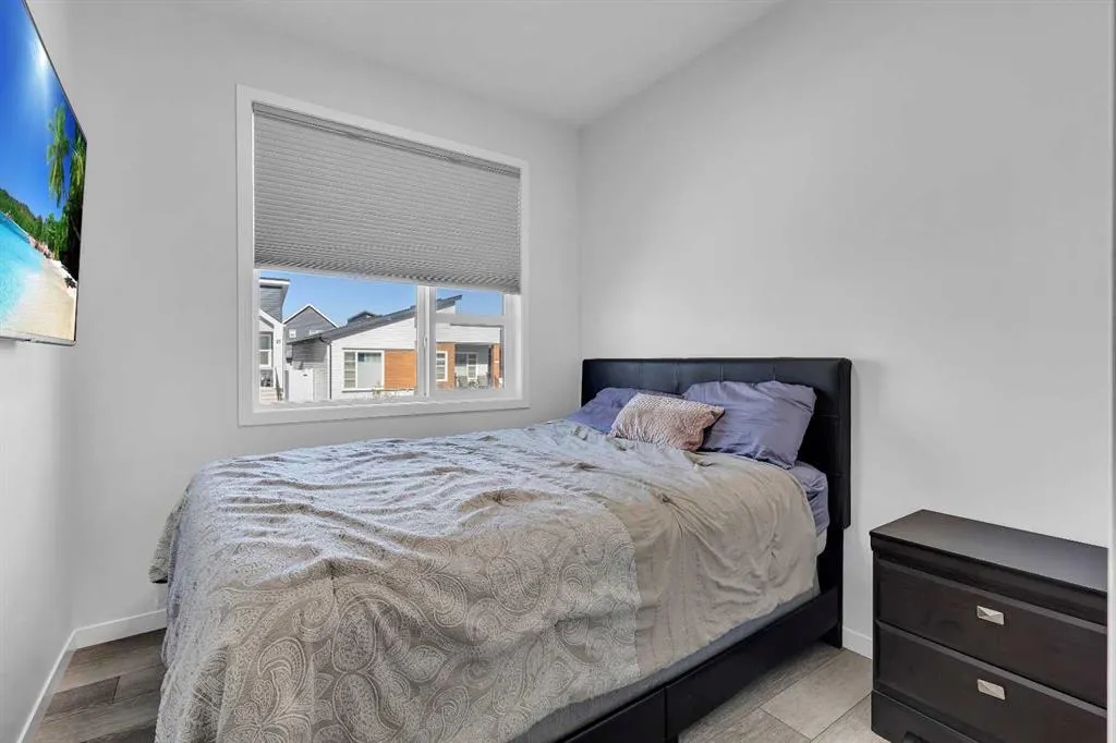 21 Lucas Rise NW