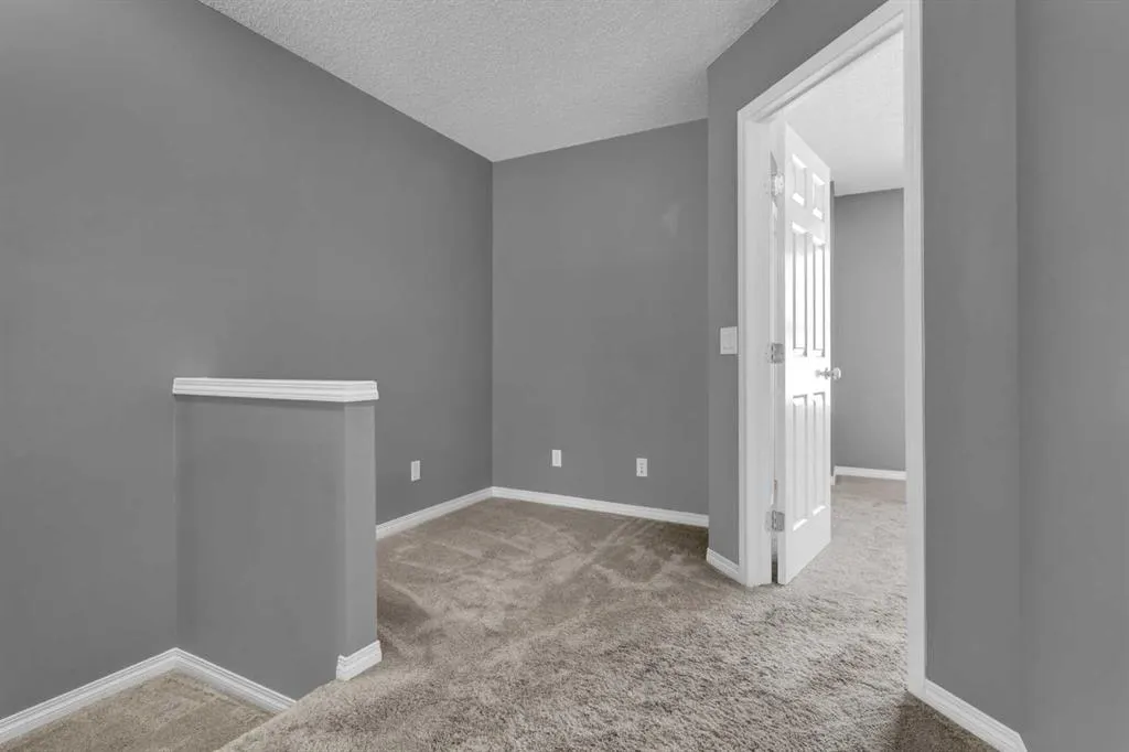 3194 New Brighton Gardens SE