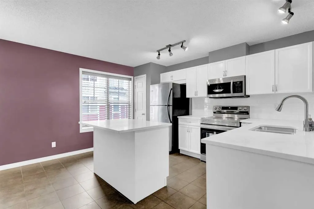 3194 New Brighton Gardens SE