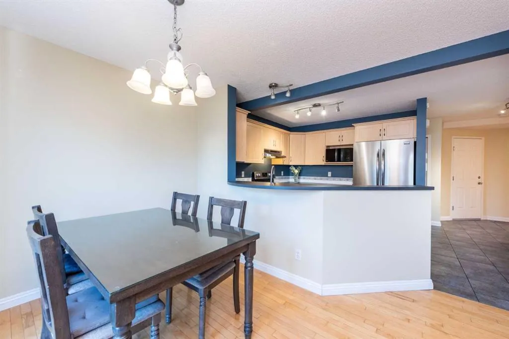 49 Rocky Ridge Heath NW